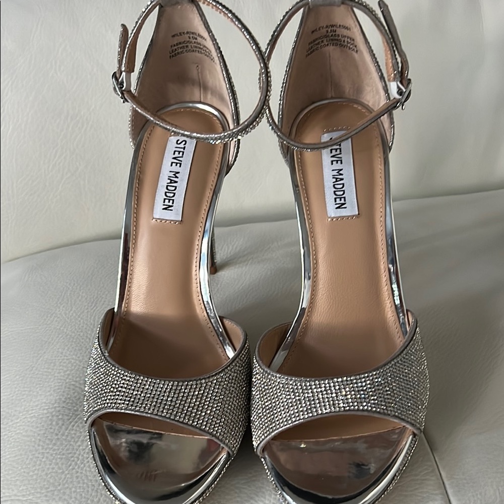 Steve Madden Wiley Rhinestones Silver Women's Heels  Size 9 1/2